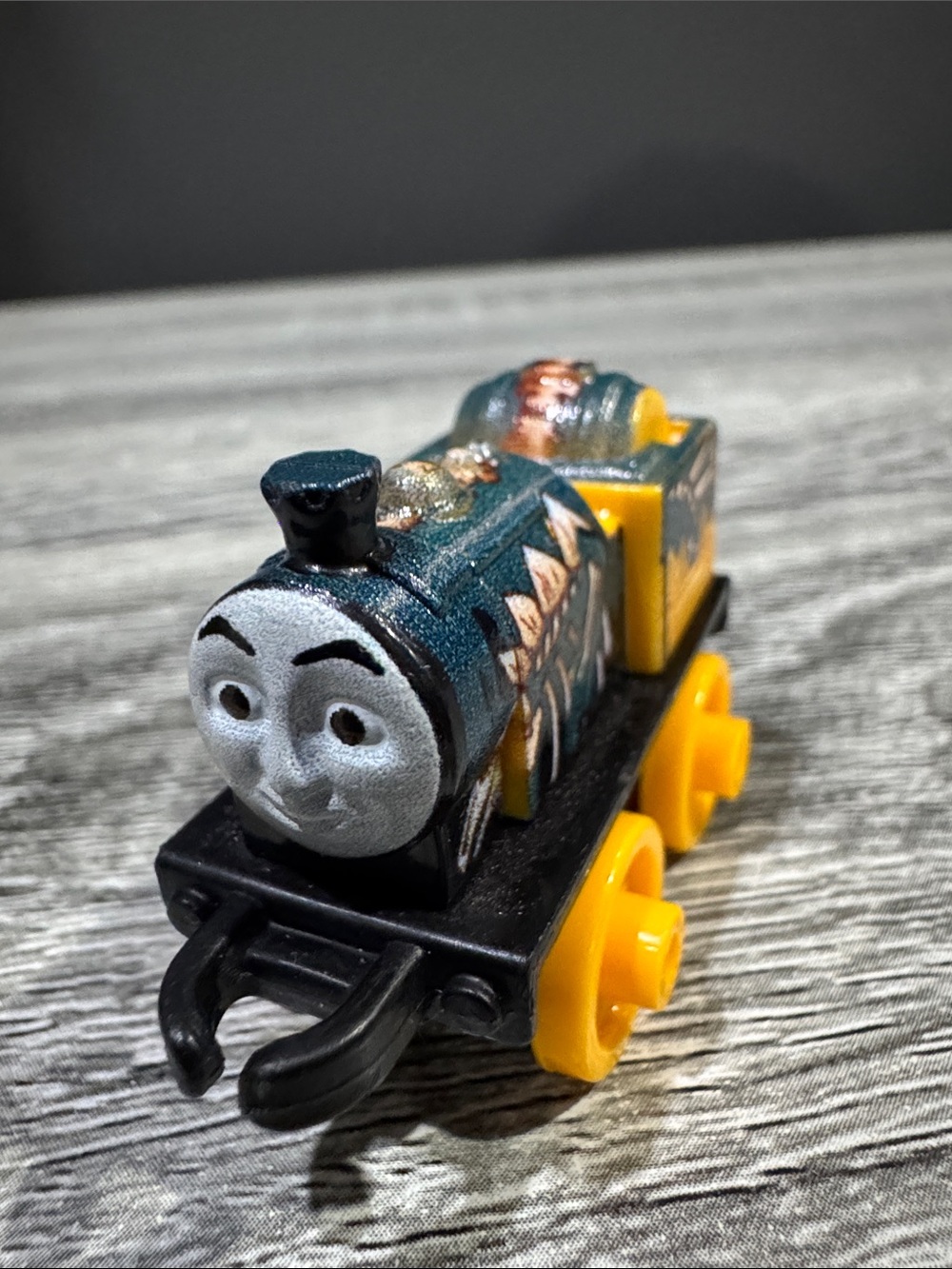Thomas & Friends | Thomas the Tank Engine Minis: Dino Stephen - Mini Toy Train